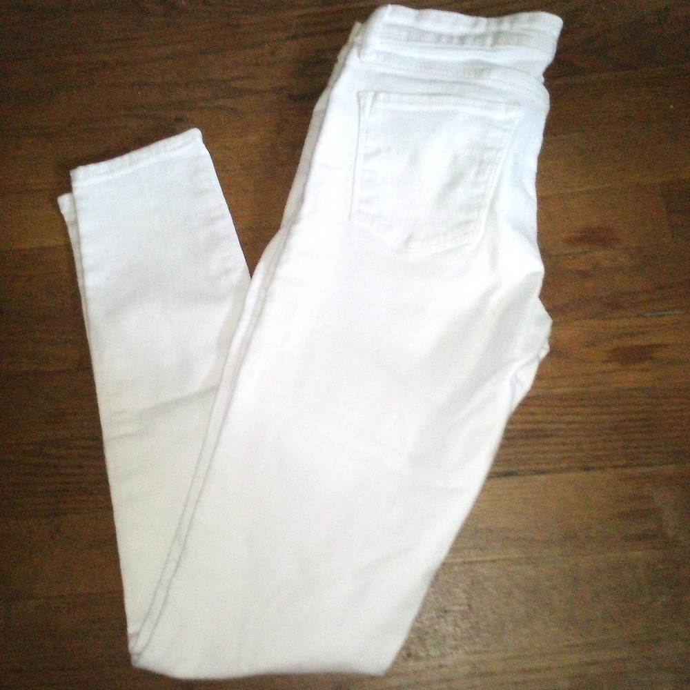 Women's Levis jeans skinny size 27